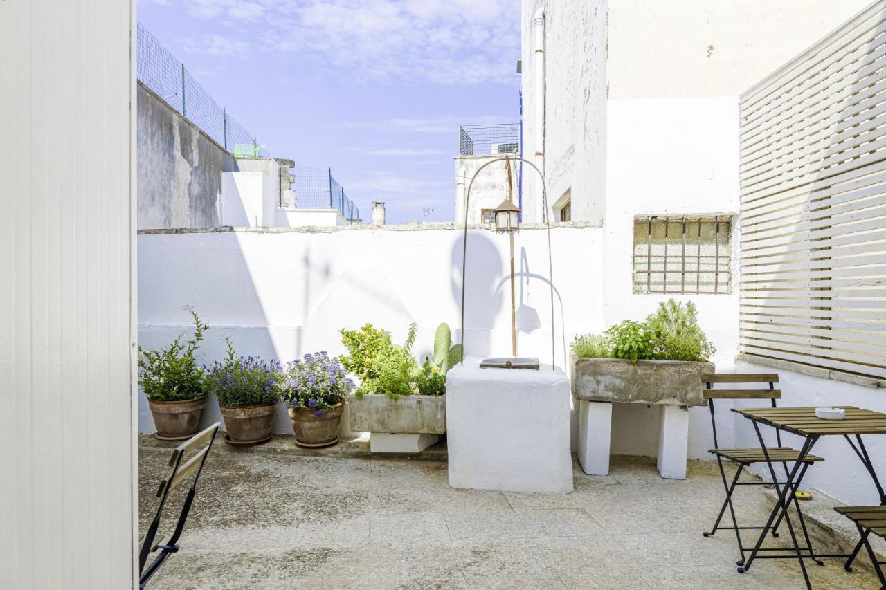 Palazzo Dante Acomodação com café da manhã Alliste Exterior foto